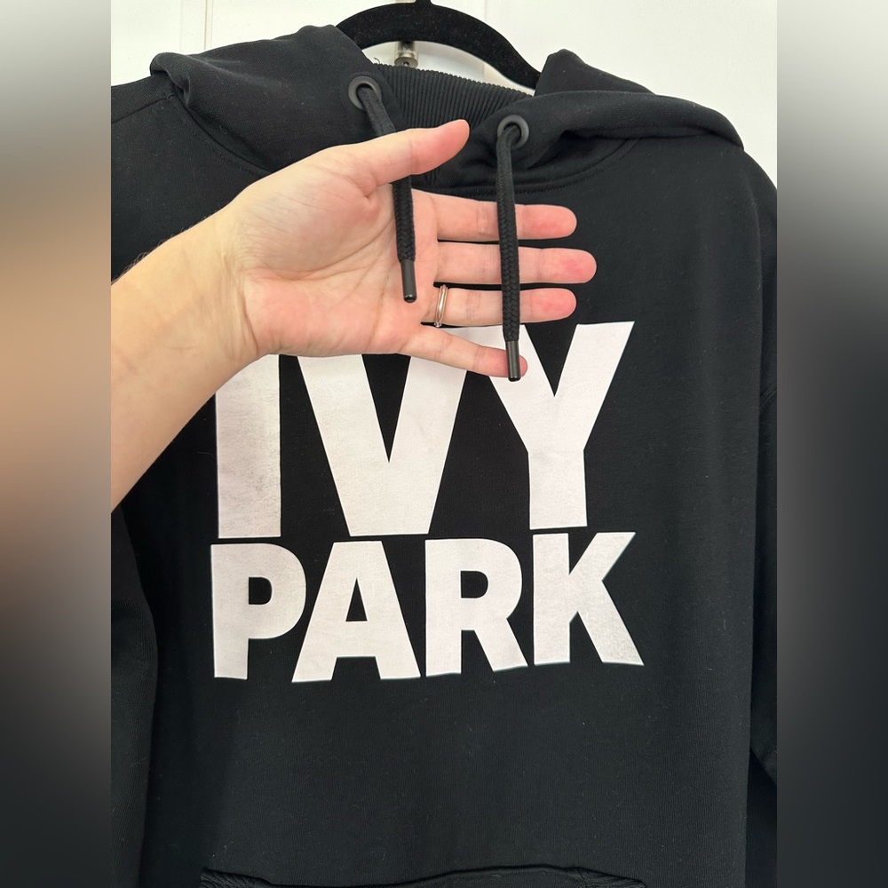 SOLD! IVY PARK Black hoodie Essential Logo Cotton New Without Tag Size S - Picture 4 of 15